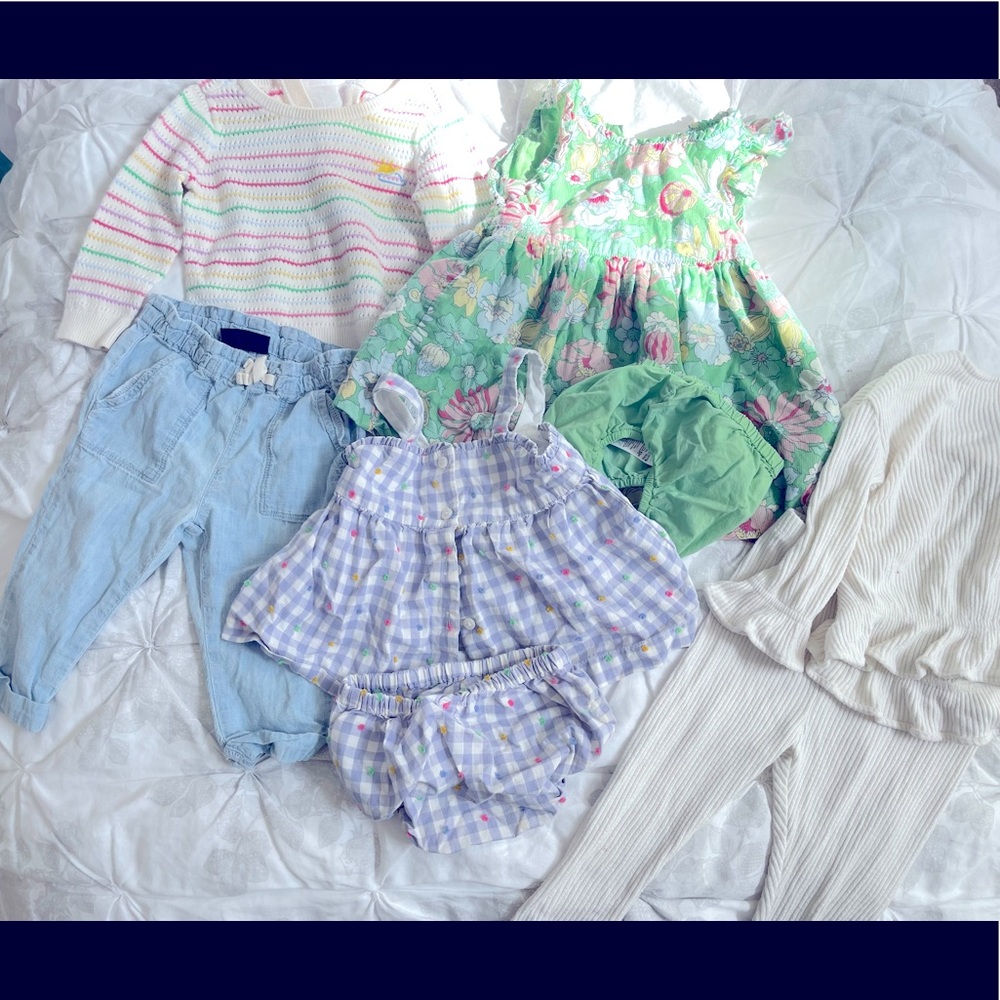 Baby gap 12-18 months lot